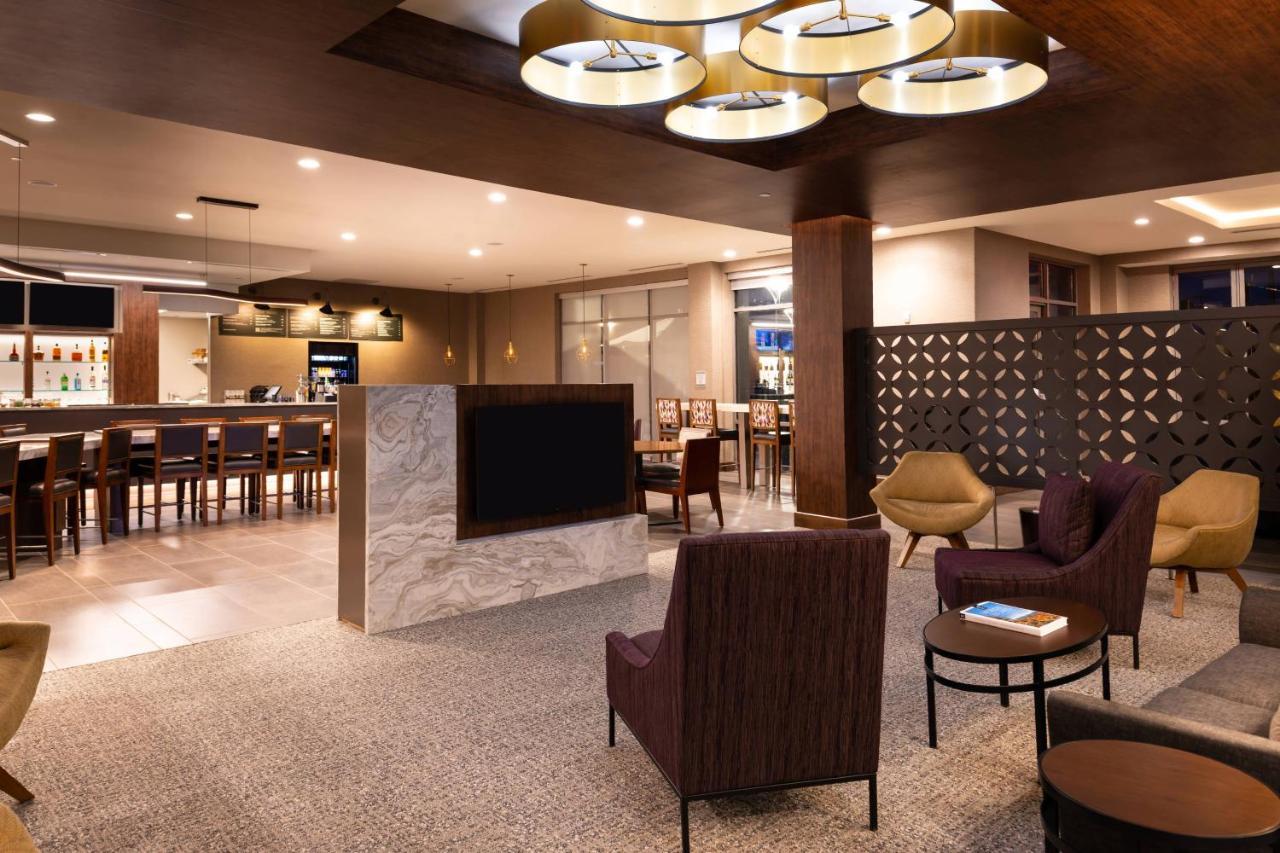 Courtyard By Marriott Charlotte Northlake Exterior foto